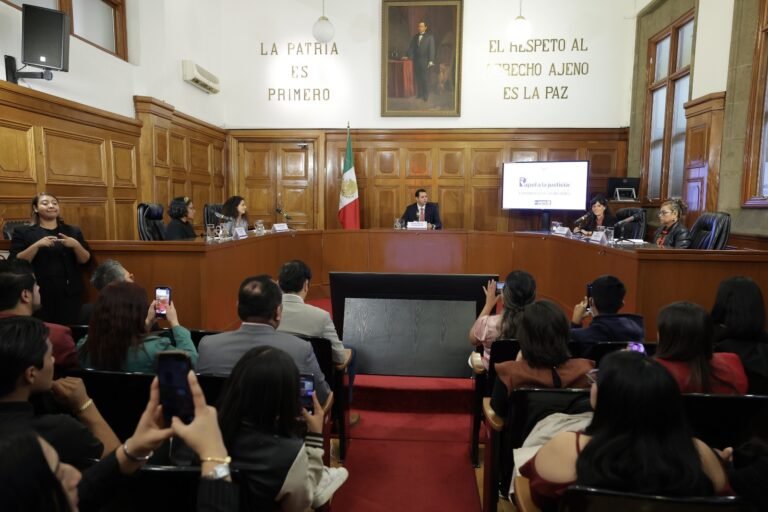 Arístides Guerrero participa con defensoras de derechos humanos en el conversatorio de la Suprema Corte sobre justicia para las mujeres